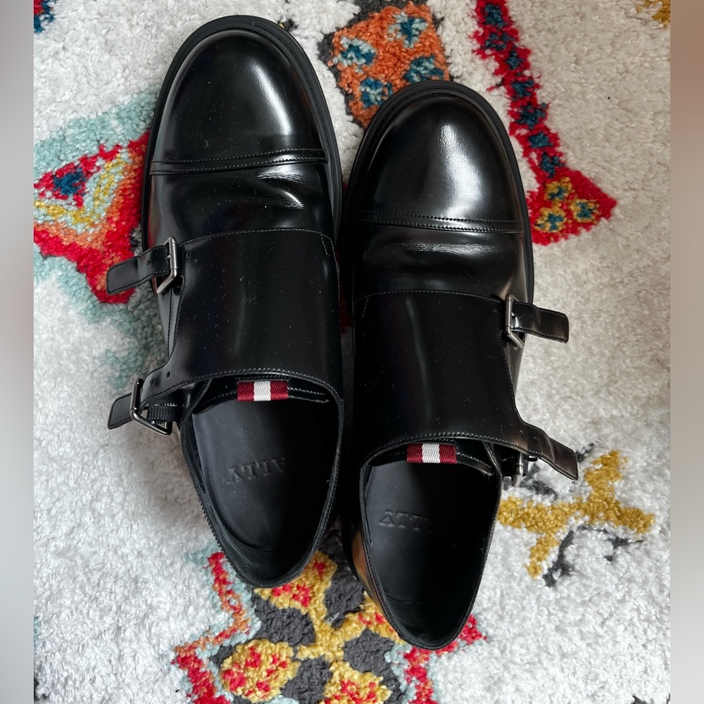 Bally leather double buckle dress shoes